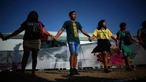 Berita Luar Negeri Tentang Komunitas Adat